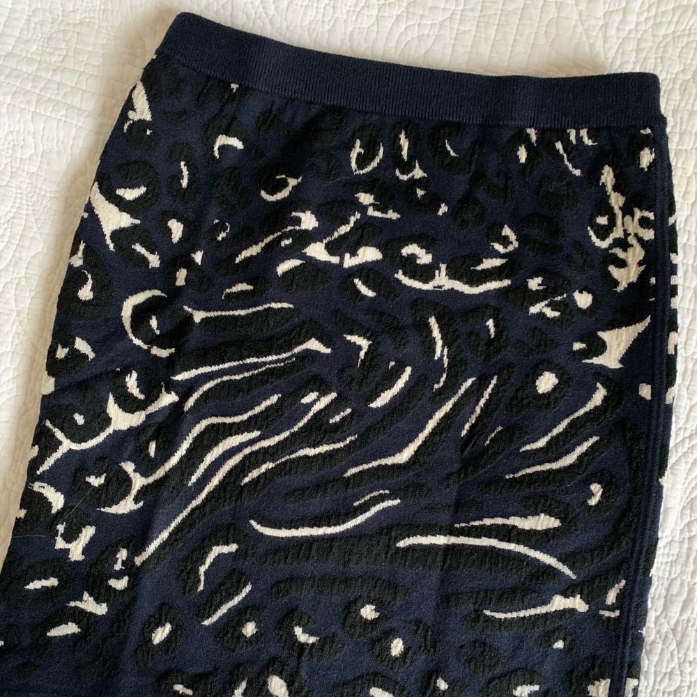 Club Monaco Knit Skirt